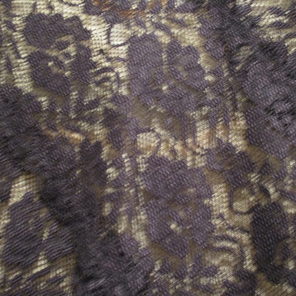 bebe - Picture 4 of 5